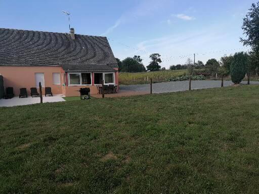 Gite De La Courtoisie Gavray-sur-Sienne Экстерьер фото